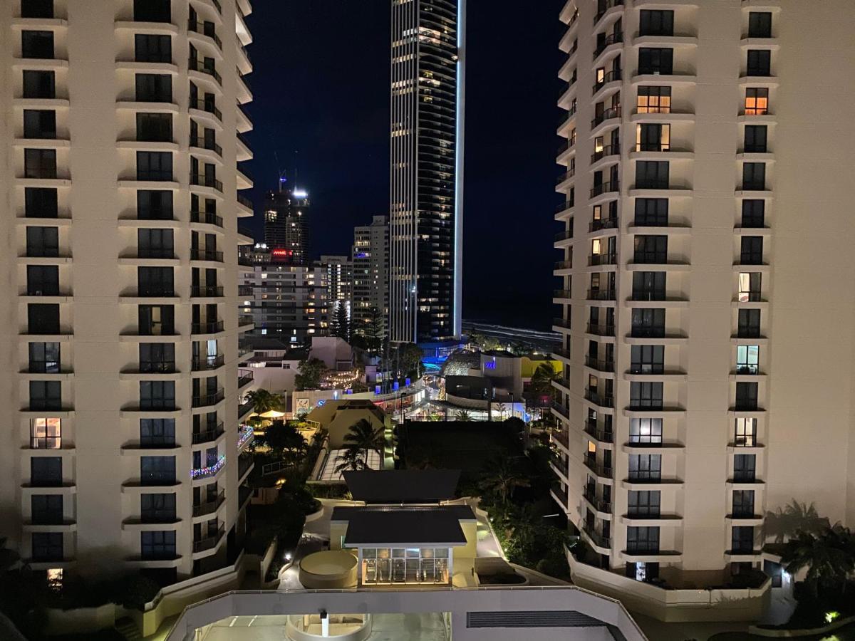 Unit 2 - Spectacular Sea Views In Surfers Paradise Gold Coast Eksteriør bilde