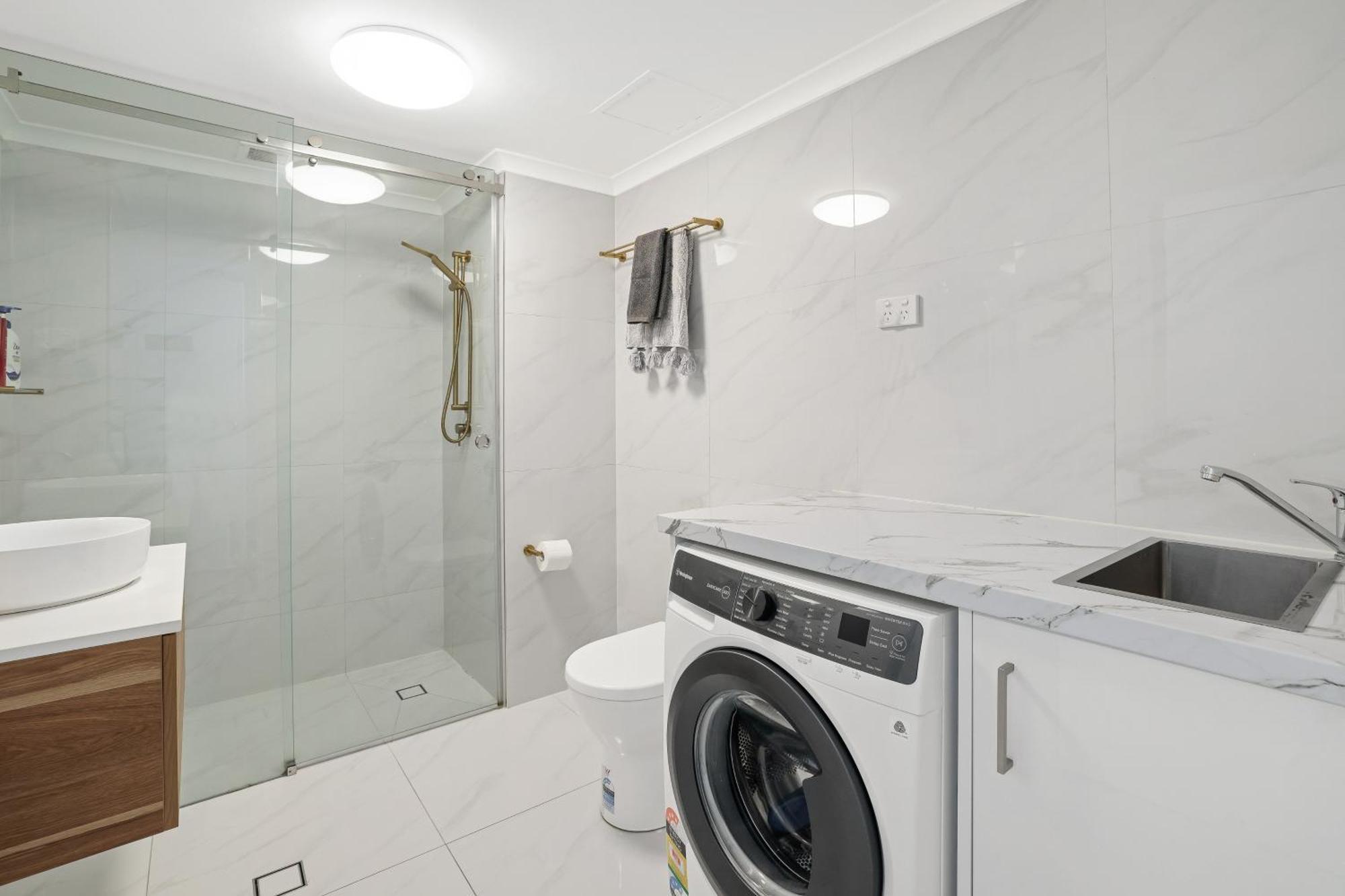 Unit 2 - Spectacular Sea Views In Surfers Paradise Gold Coast Eksteriør bilde