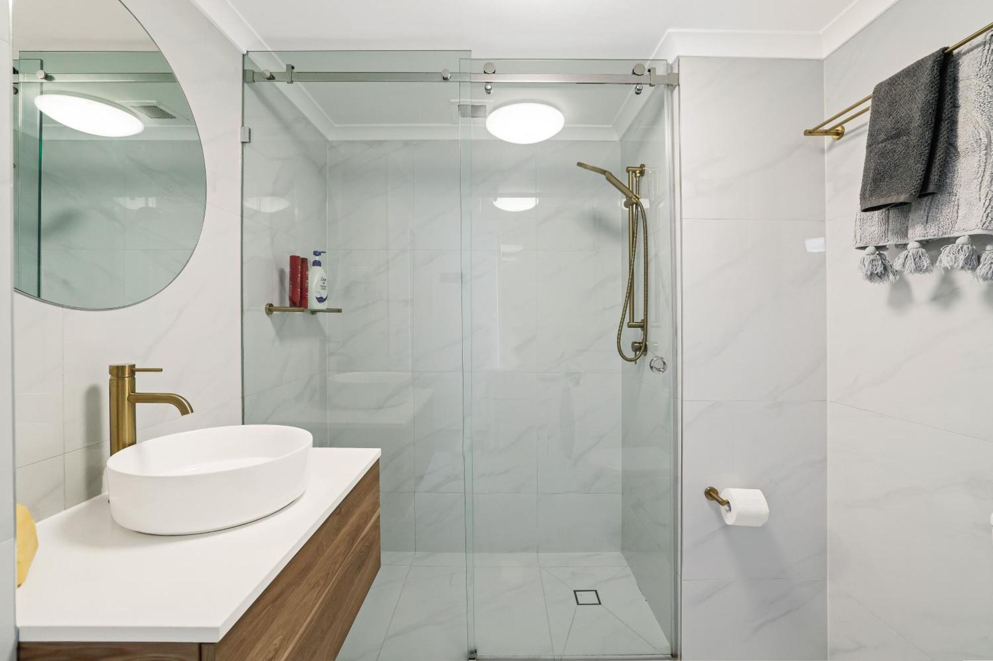 Unit 2 - Spectacular Sea Views In Surfers Paradise Gold Coast Eksteriør bilde